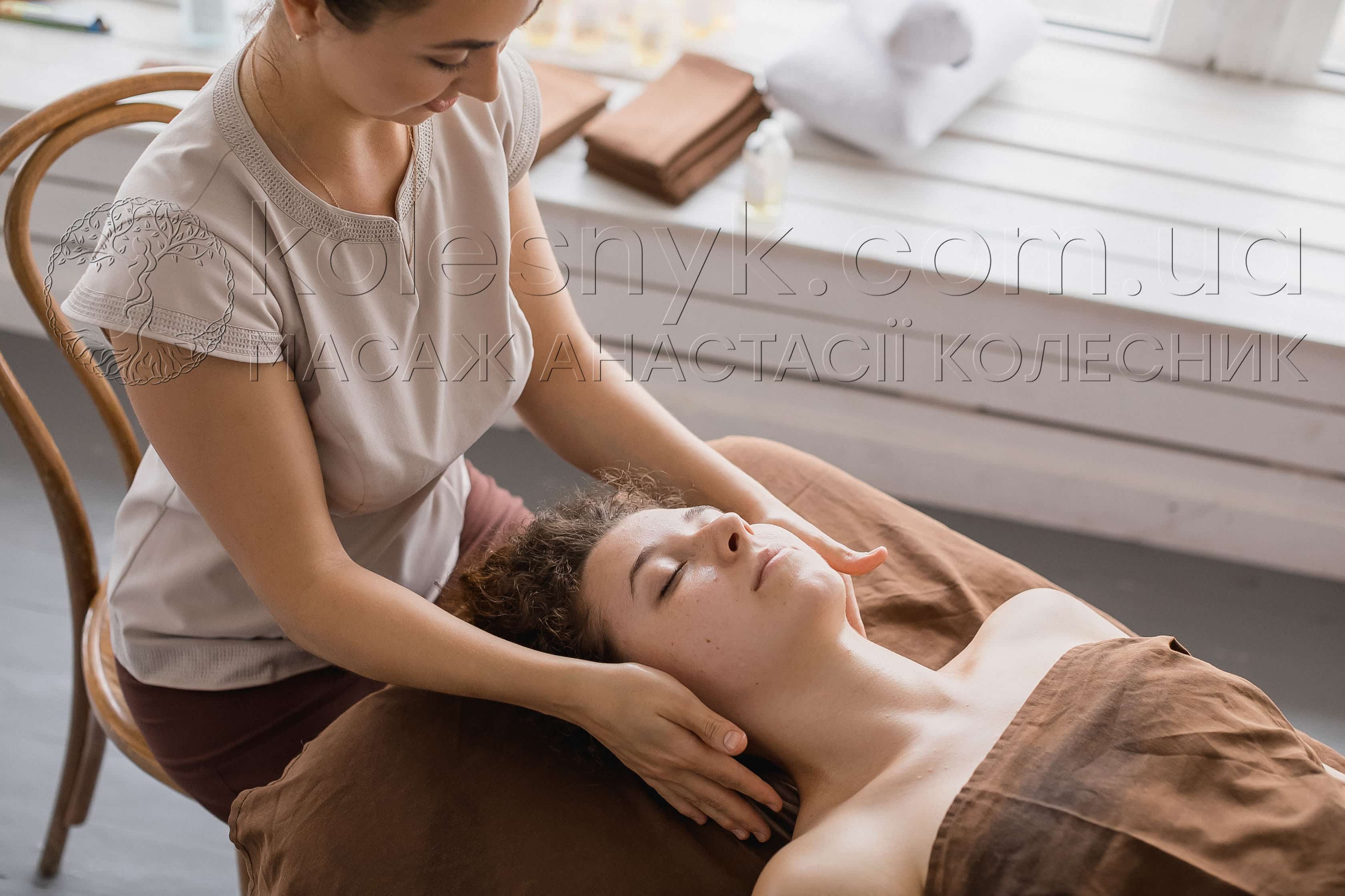 Розслабитись та побути в собі - мета релакс масажу